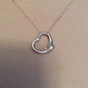 open heart pendant Elsa Peretti 16mm